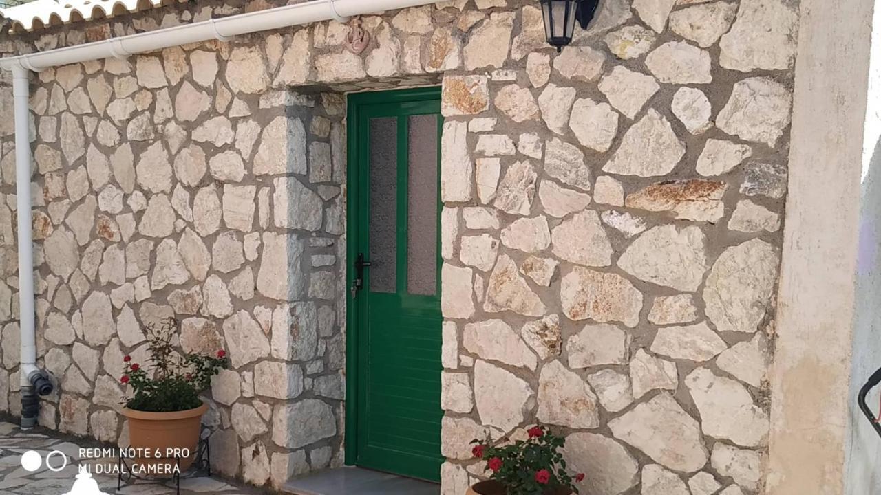 Sofias Cottage Razata Argostoli Exterior foto